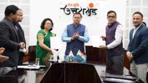 महानिदेशक, चिकित्सा स्वास्थ्य एवं H.P.E के निदेशक कॉर्पोरेट अफेयर एंड C.S.R के मध्य 50 हेल्थ A.T.M को चिन्हित चिकित्सा इकाइयों में स्वास्थ्य स्क्रीनिंग हेतु अनुबन्ध हस्ताक्षरित किया गया