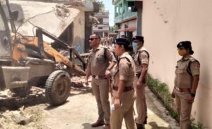 अवैध अतिक्रमण के विरुद्ध सख्त कार्यवाही जारी, जसपुर क्षेत्र को किया गया अतिक्रमण मुक्त