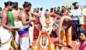 क्रौंच पर्वत स्थित कार्तिकेय स्वामी मंदिर में हुई भव्य 108 बालमपुरी शंख पूजा