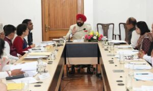 राज्यपाल की अध्यक्षता में उत्तराखण्ड राज्य बाल कल्याण परिषद की सोलहवीं आम सभा की बैठक का आयोजन किया गया 8fdba208-3535-4155-a57d-a272723dbec3