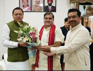 सीएम धामी ने किया नवनिर्वाचित प्रदेश अध्यक्ष महेंद्र भट्ट का स्वागत