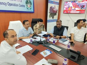 धराली में युद्धस्तर पर चल रहे राहत और बचाव कार्य