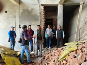 गौचर, कर्णप्रयाग और चमोली में पार्किंग परियोजनाओं का अधिकारियों ने किया निरीक्षण 6fd92a03-7de6-4d84-b658-2fca05b16e8d