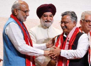 उपराष्ट्रपति ने यूकॉस्ट महानिदेशक प्रो. दुर्गेश पंत को किया सम्मानित 09ac08ad-b546-4c6d-9a38-ed64aee3dbd9