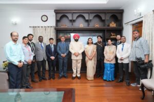 उत्तराखंड में ‘जनगणना 2027’ का आगाज़, राज्यपाल और सीएम ने की स्व-गणना से शुरुआत da8b99df-940e-4b9b-b1e6-7847a89dd584