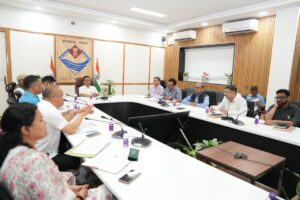 सीएम घोषणाओं के क्रियान्वयन की प्रमुख सचिव ने परखी प्रगति, चम्पावत में लंबित कार्य जल्द पूरे करने के निर्देश ba14ab29-7d42-45d9-9c48-a4e4aeb12ed2